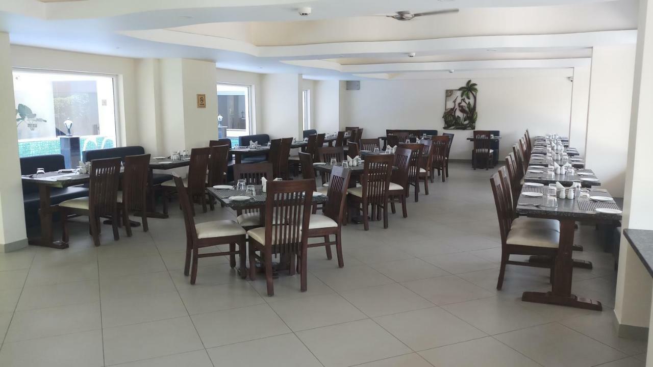 Regenta Central North Goa, Arpora Exterior foto